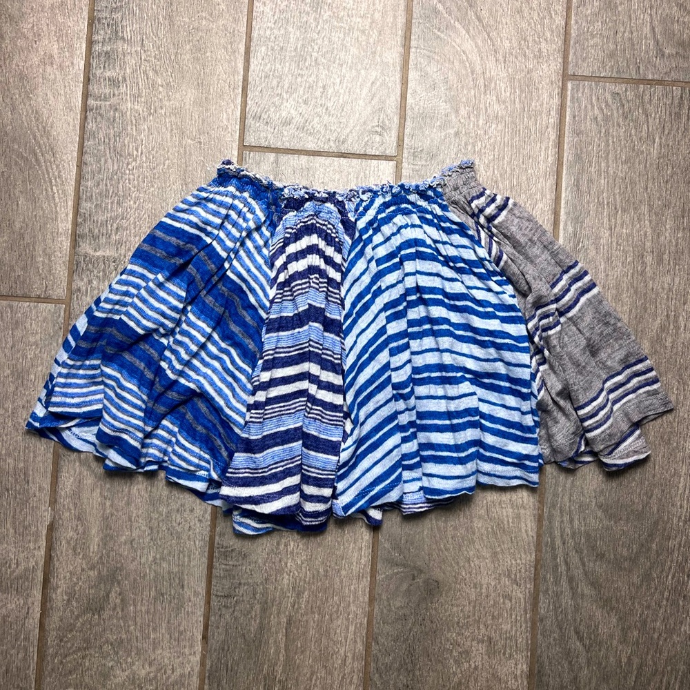 Free People Mixed Pattern Mini skirt!